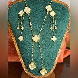Elegant Gold & Cream Clover Necklace & Earrings; Necklace Reversible-Lovely!!!